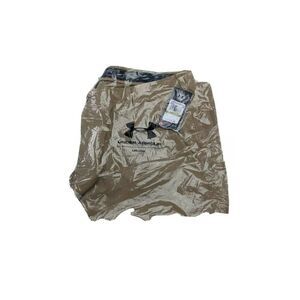 Mens Under Armour Heat Gear Airvent Pleated Pants‎